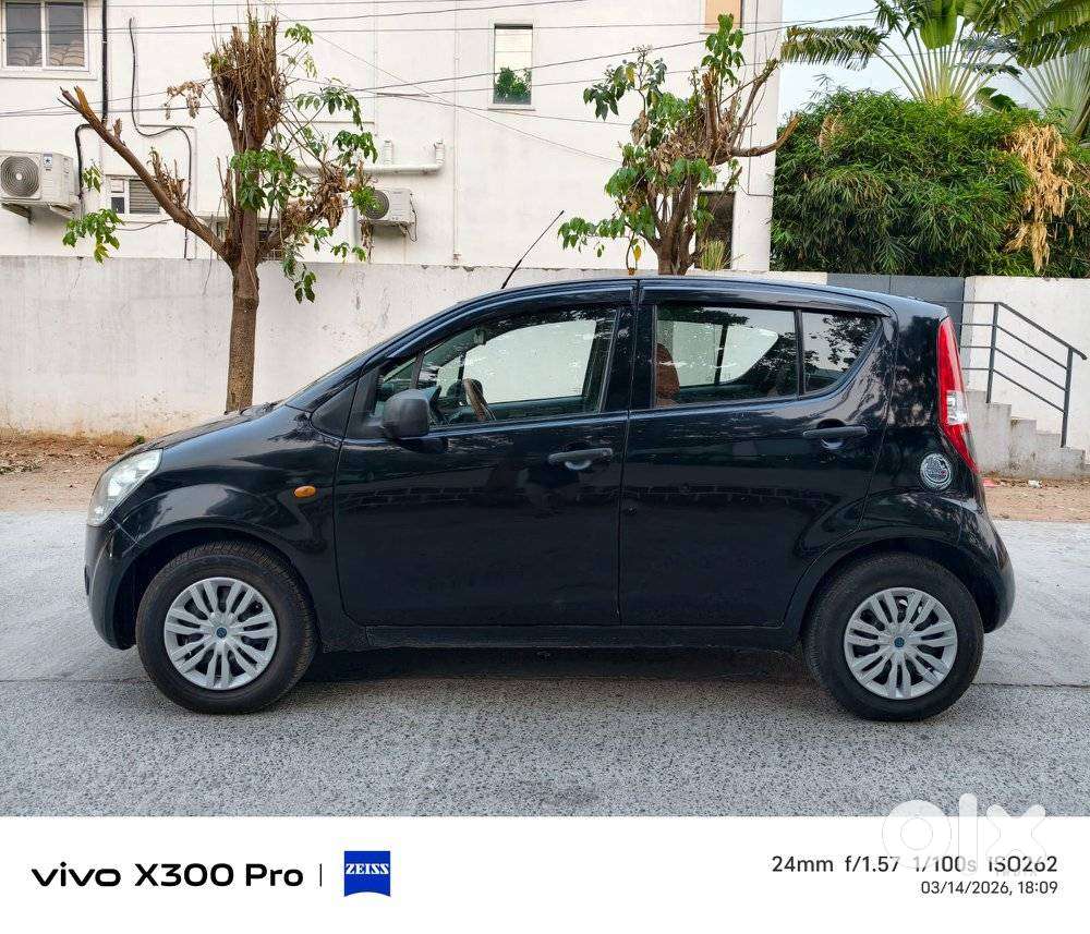 Maruti Suzuki Ritz Vxi, 2012, Petrol