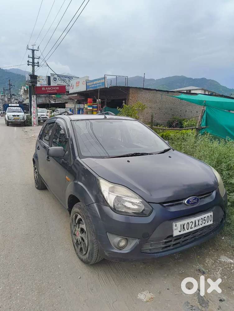 Ford Figo Diesel Zxi 2012