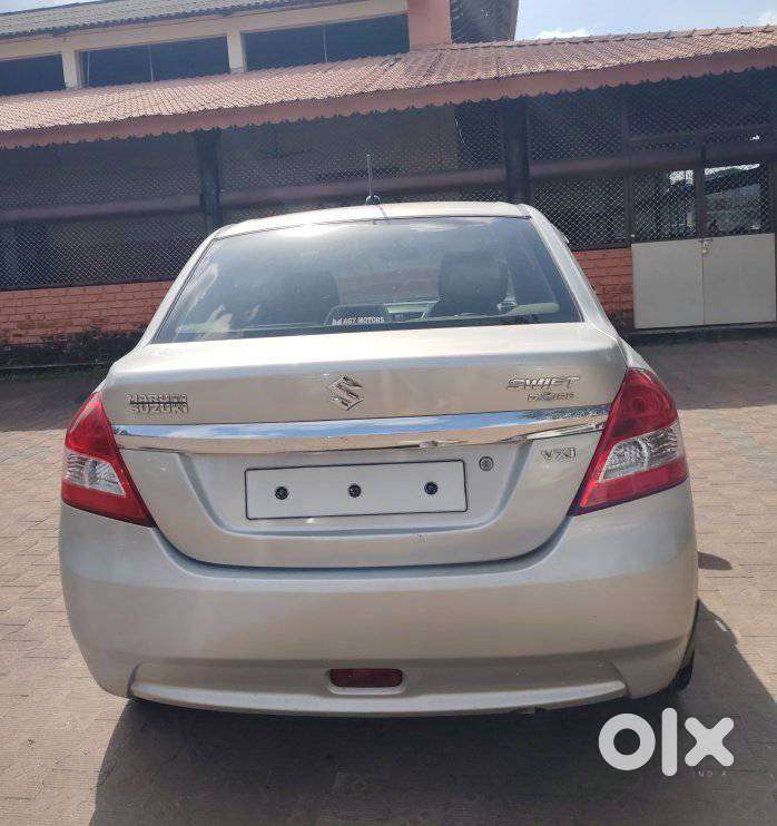 Maruti Suzuki Dzire 1.2 Vxi, 2014, Petrol