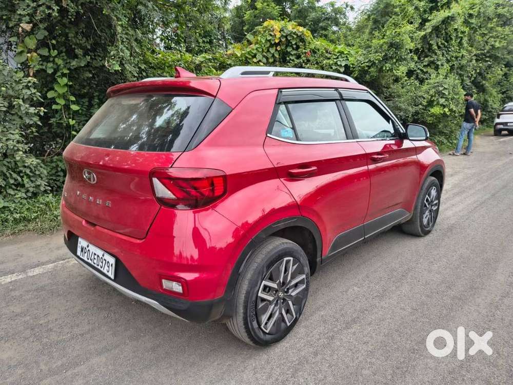 Hyundai Venue Sx Mt, 2022, Diesel