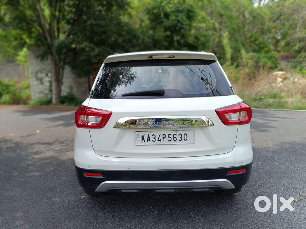 Maruti Suzuki Brezza 1.5 Vxi Smart Hybrid, 2022, Petrol