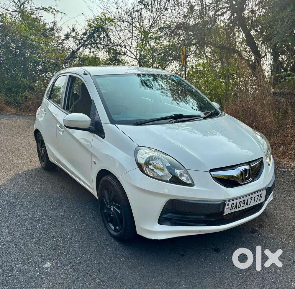 Honda Brio 2012 Petrol Well Maintained