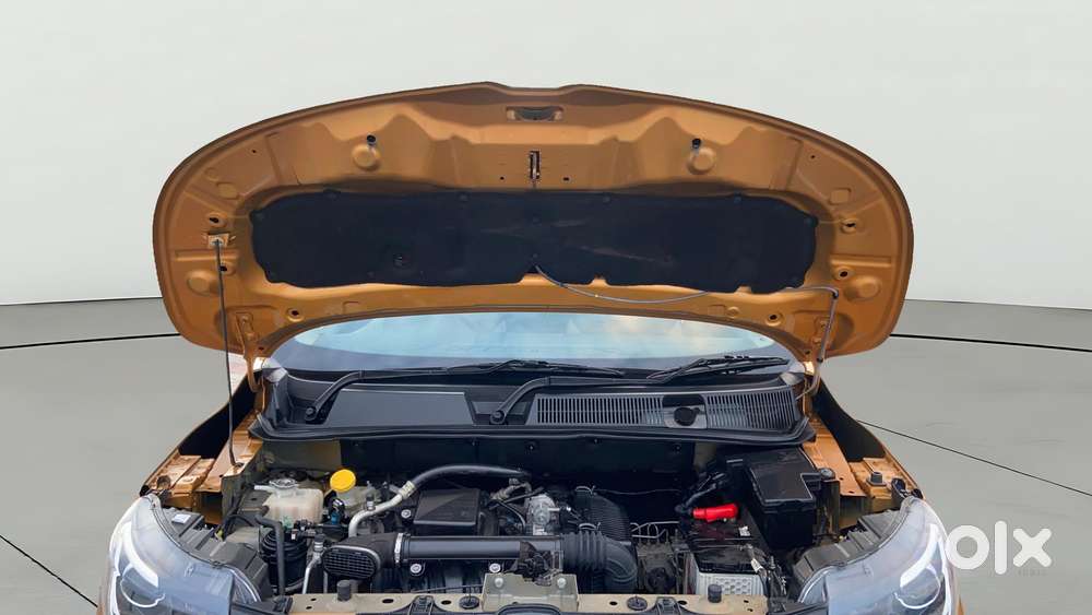 Renault Triber Rxl, 2024, Petrol