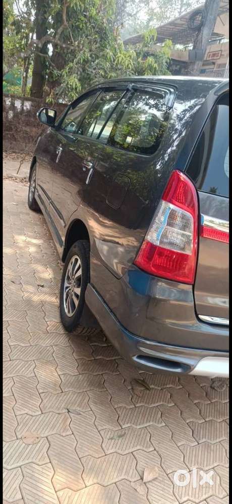 Toyota Innova 2.5 Gx 7 Str Bs-iii, 2015, Diesel