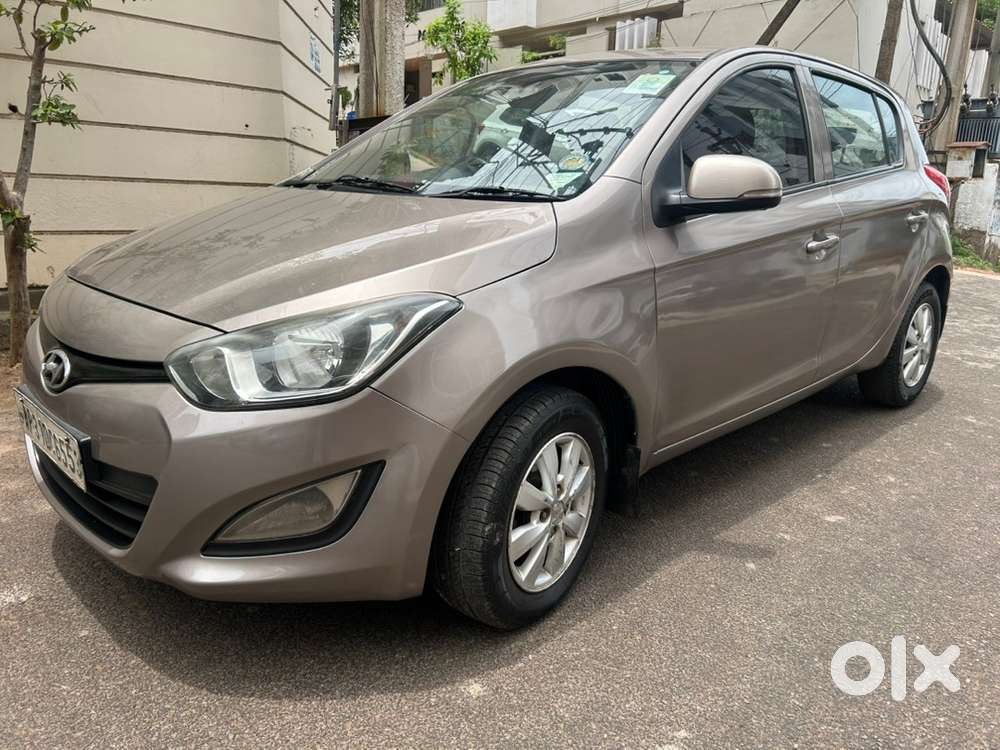 Hyundai I20 Sportz Petrol 2012