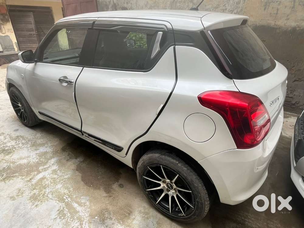 Maruti Suzuki Swift Lxi 2019