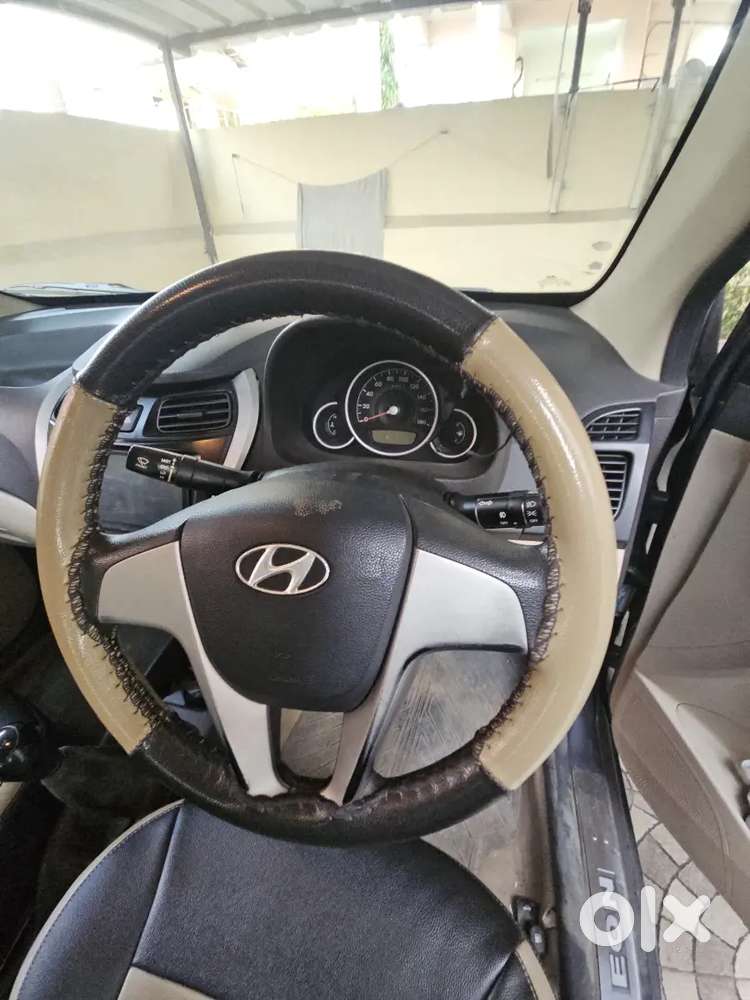 Hyundai Eon Sportz 2016