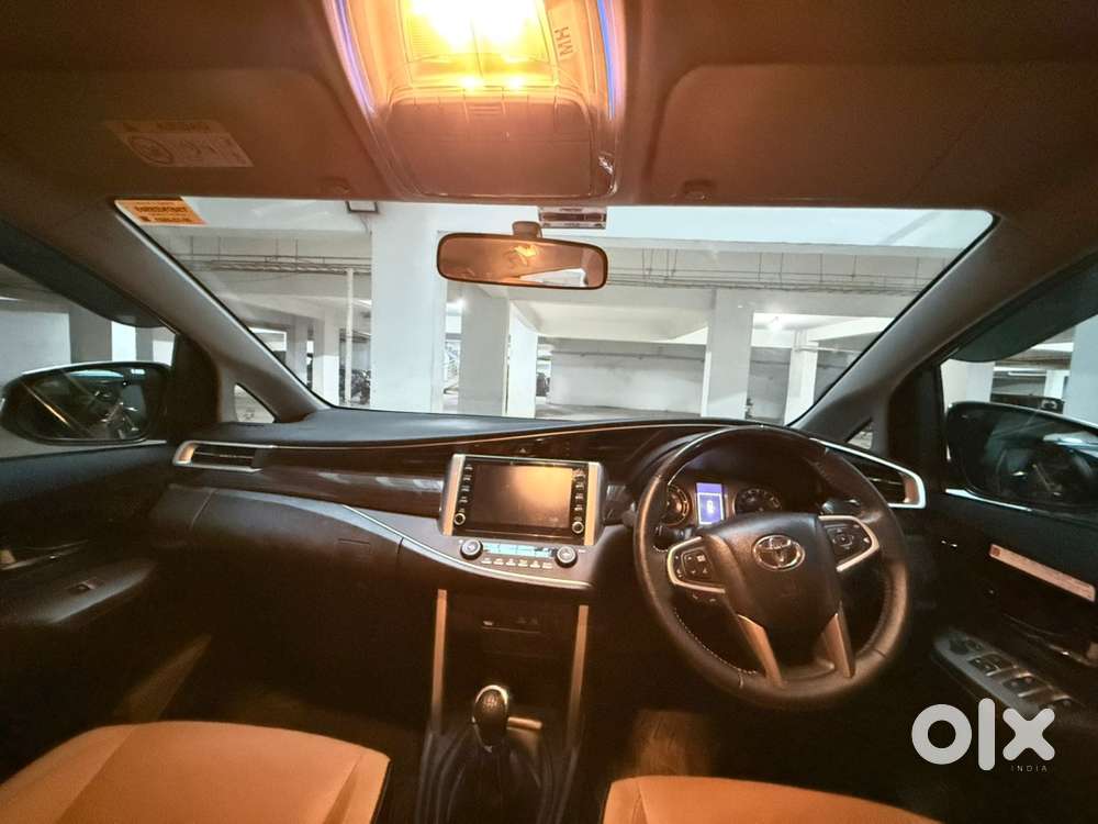 Toyota Innova Crysta 2023 Diesel Manual