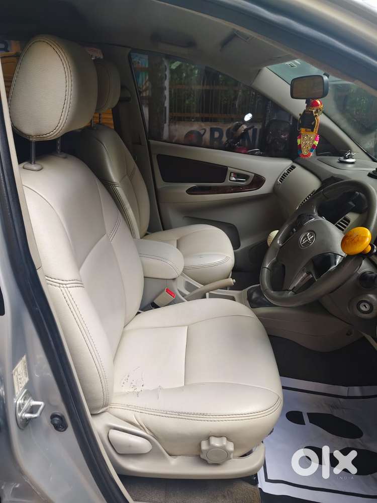 Toyota Innova 2.5 V 7 Str, 2014, Diesel