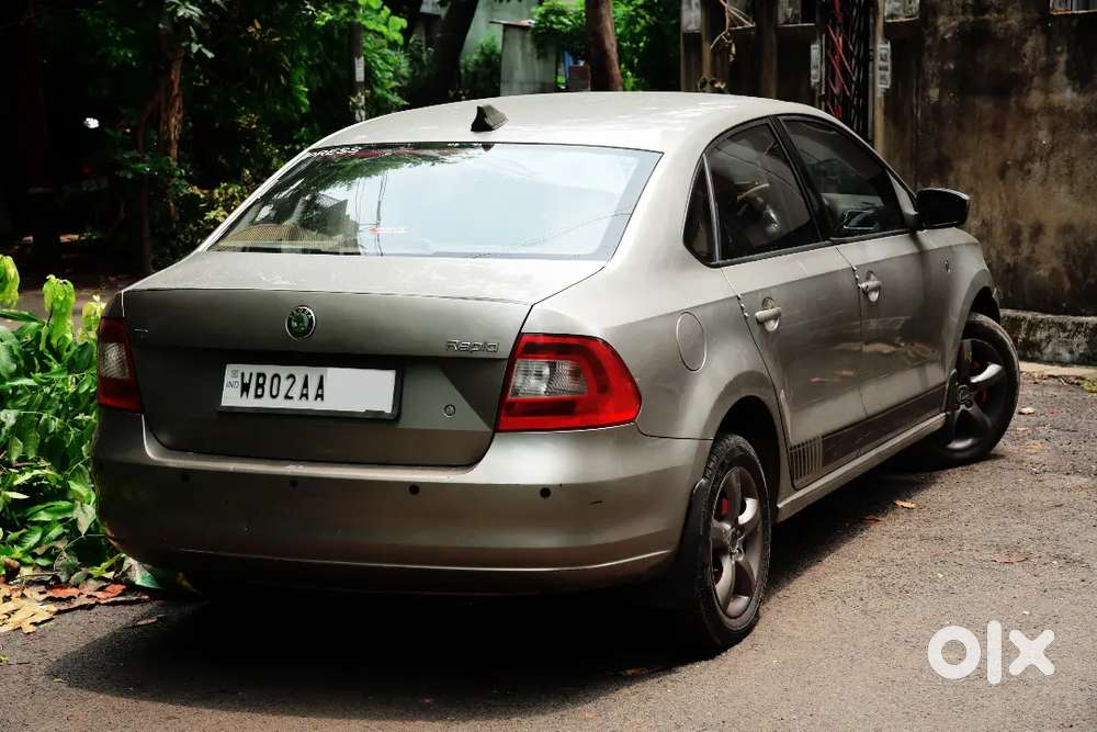 Skoda Rapid Elegance Tdi 2012 Diesel Car