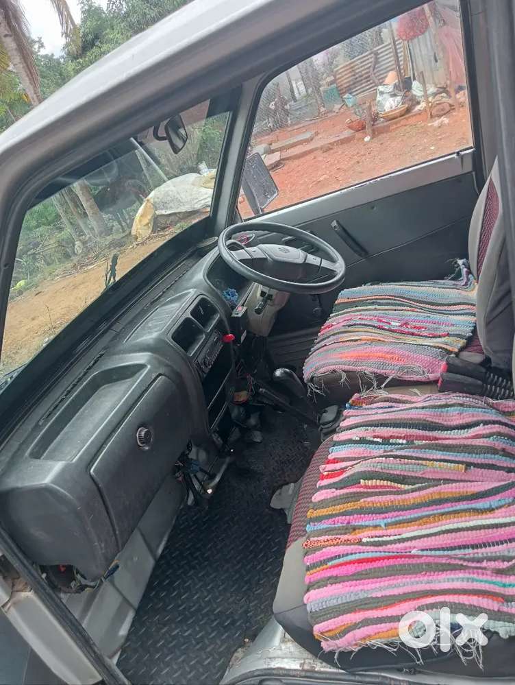 2nd Maruti Omni 2005