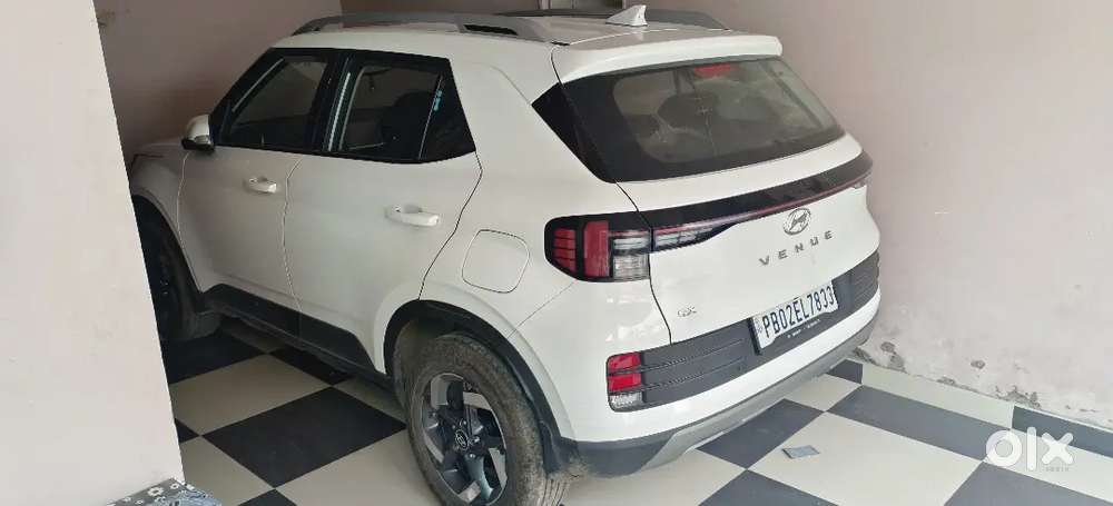 Hyundai Venue Knight Edition 2023