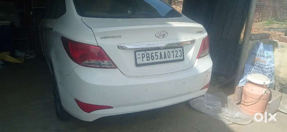 Hyundai Verna Diesel 2015 Manual