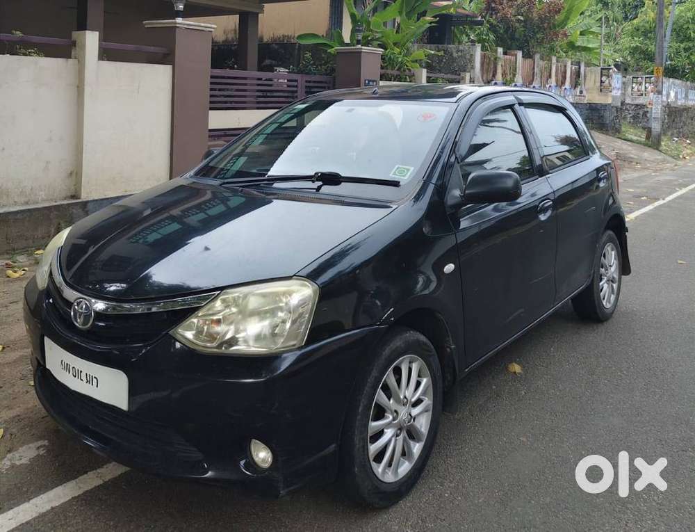 Toyota Etios Liva 2011-2012 V, 2011, Petrol
