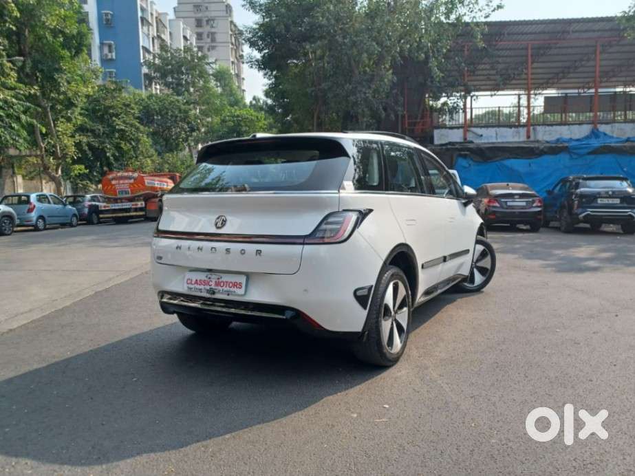 Mg Windsor Ev Essence, 2024, Electric