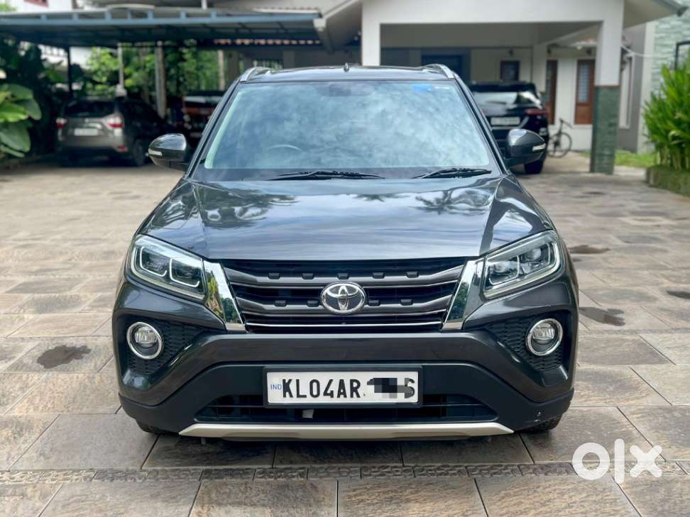 Toyota Urban Cruiser 1.5 Premium Grade Dual Tone Mt, 2021, Petrol