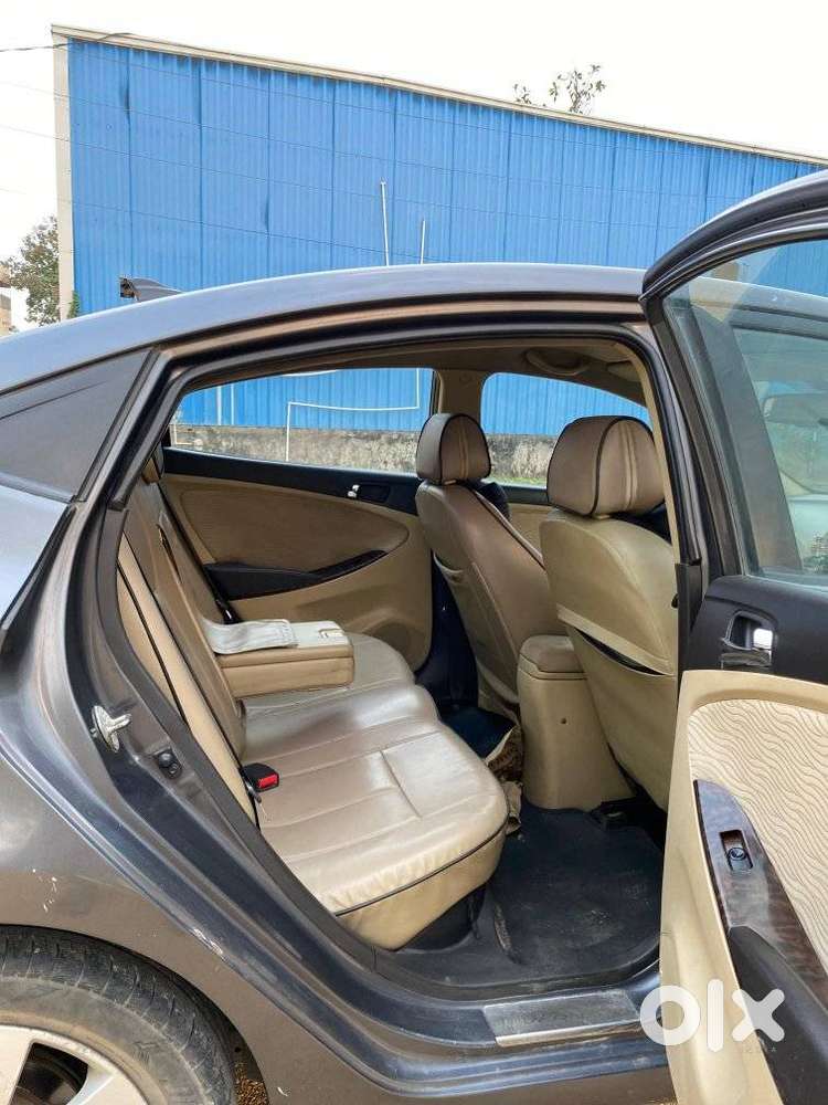 Hyundai Verna 1.6 Sx Crdi, 2012, Diesel