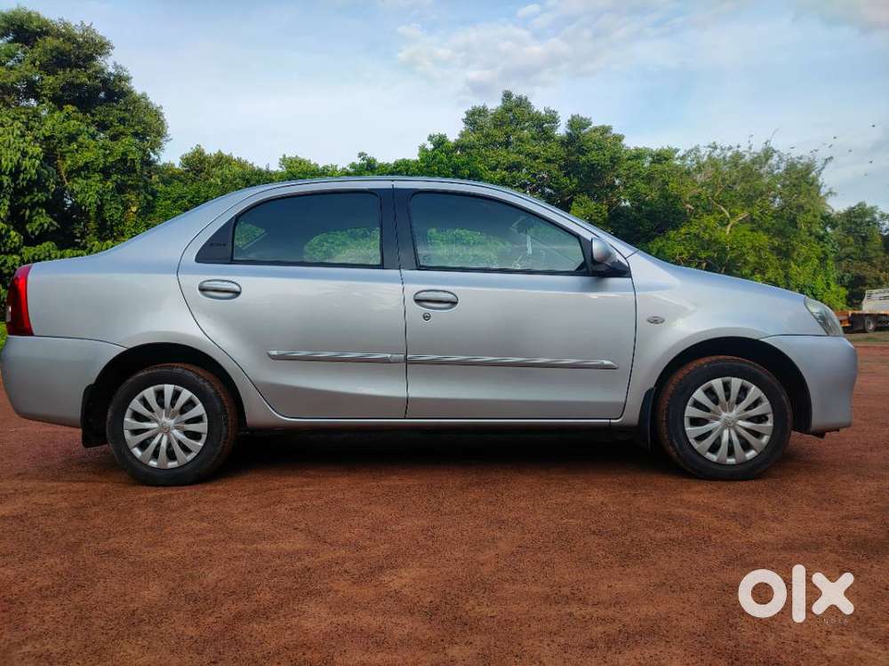 Toyota Etios G 2012