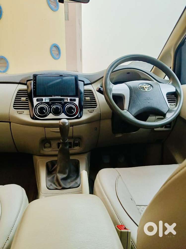 Toyota Innova 2.5 Gx 7 Seater Limited Edition, 2015, Diesel