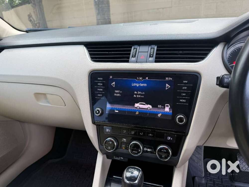 Skoda Octavia 1.8 Tsi At L K, 2018, Petrol