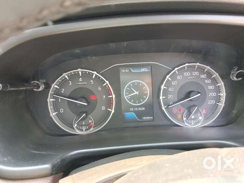 Maruti Suzuki Brezza 1.5 Lxi Smart Hybrid, 2022, Petrol