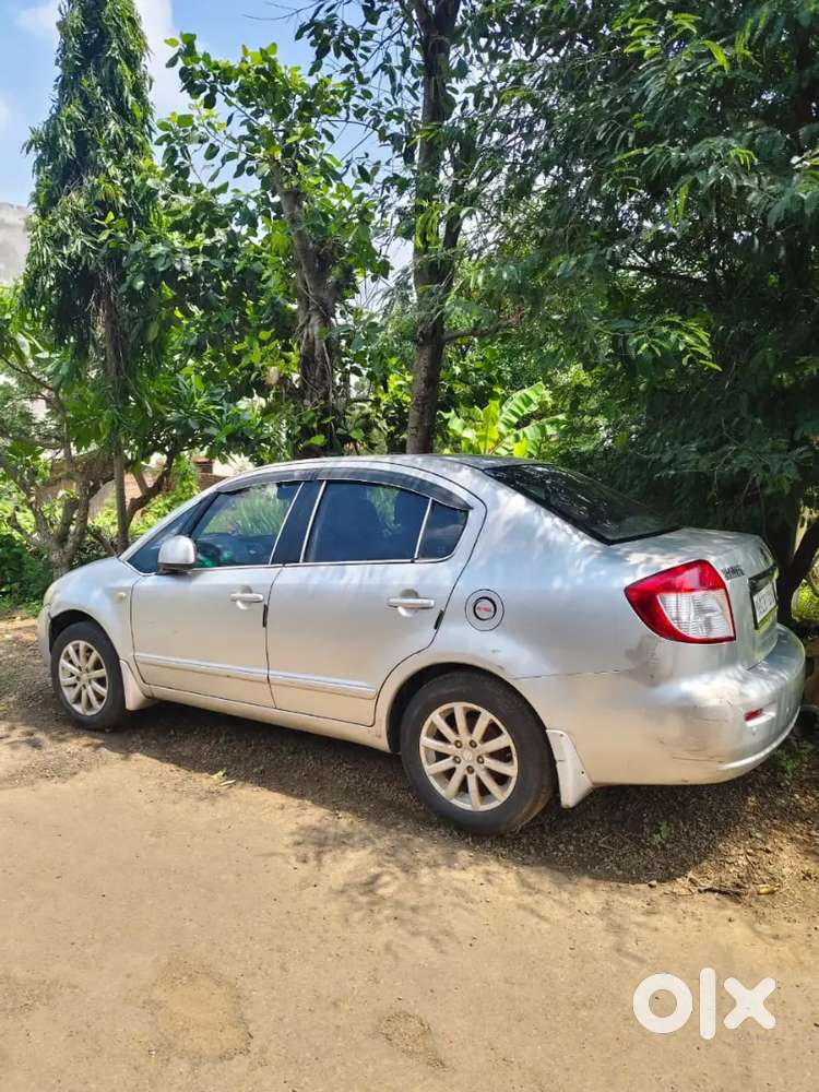 Maruti Suzuki Sx4 Cng 1.6 2010