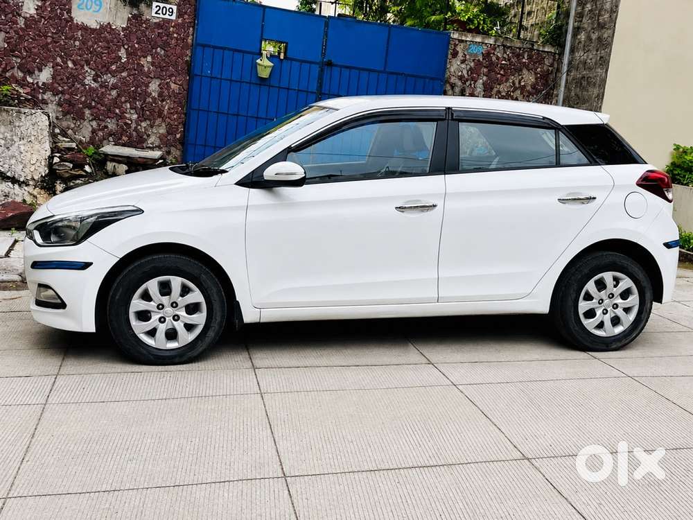 Hyundai I20 Sportz 1.4 (slightly Negotiable)