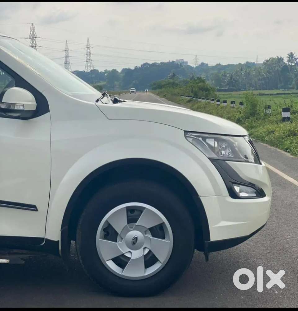 Mahindra Xuv500 Diesel 2016 (6 Speed Gear Box)
