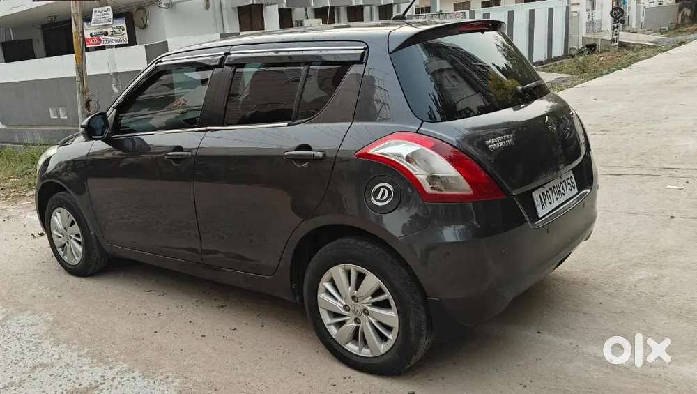 Maruti Suzuki Swift 2017. గ్రే కలర్