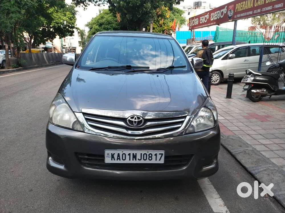 Toyota Innova 2.5 Vx 8 Str Bs-iii, 2010, Diesel