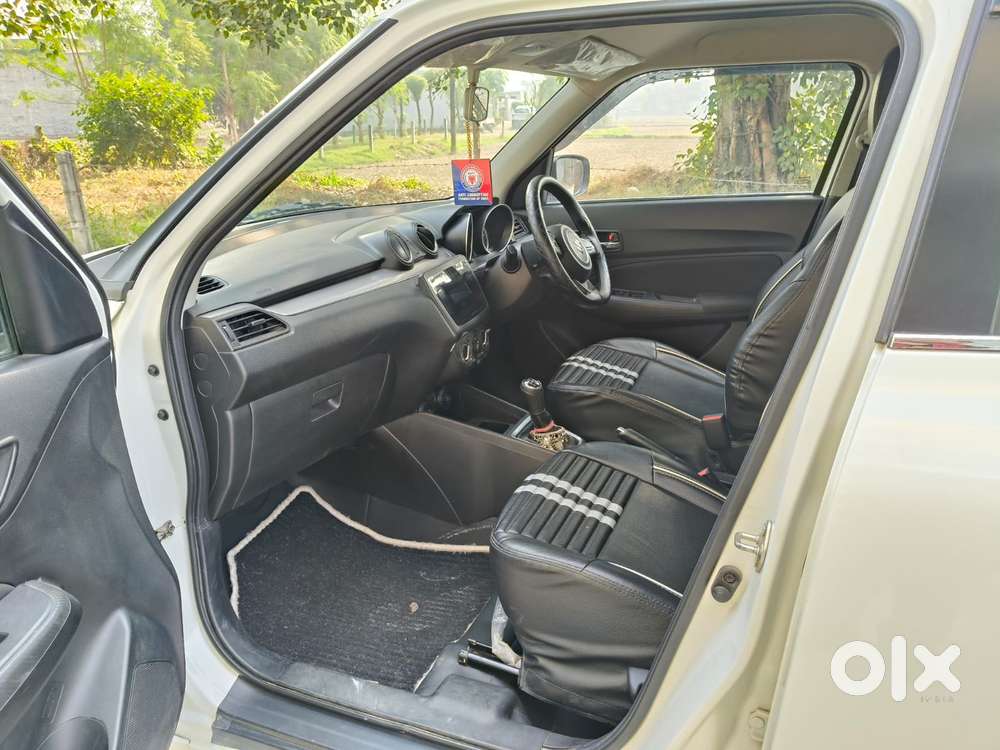 Maruti Suzuki Swift 2018 Vxi, 2023, Petrol