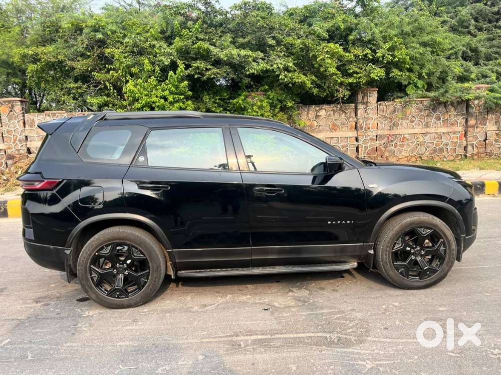 Tata Safari Accomplished Plus Dark Edition At, 2024, Diesel