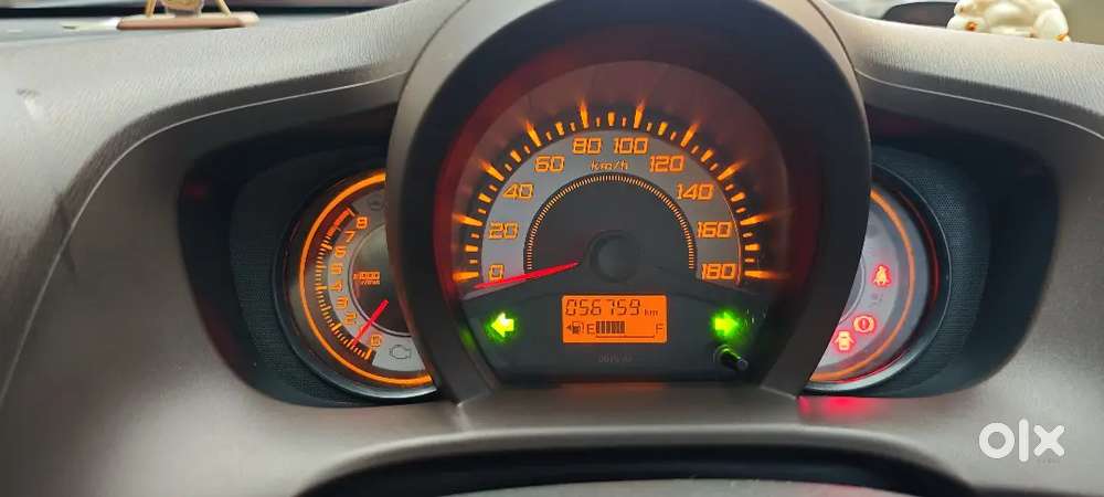 Honda Brio 1.2 V 2012