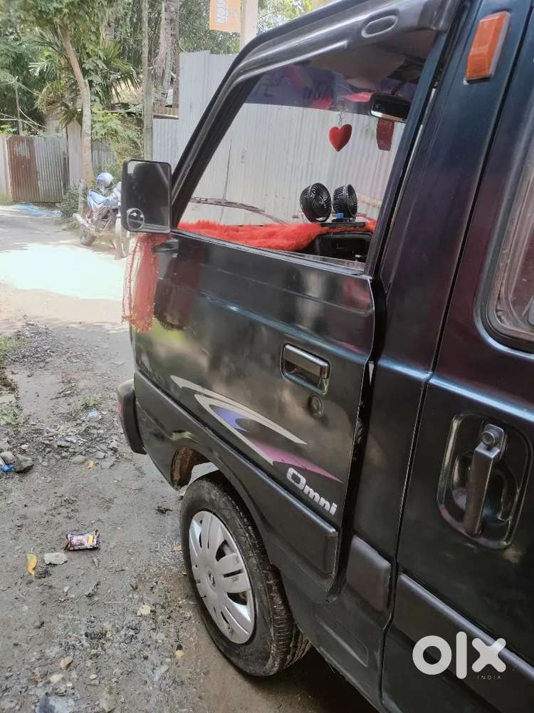 Maruti Suzuki Omni 2013 Petrol 100000 Km Driven