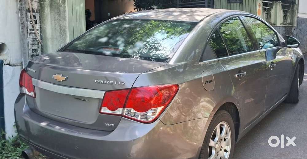 Chevrolet Cruze 2012 Model Well Maintained