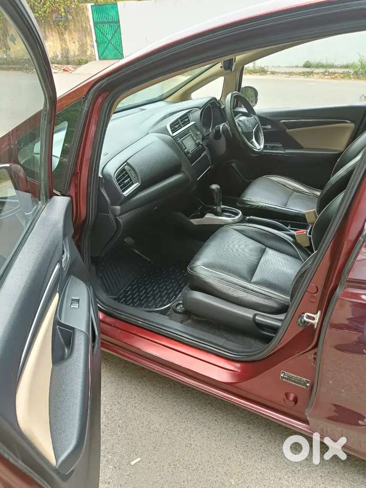Honda Jazz 2017 V Automatic Transmission