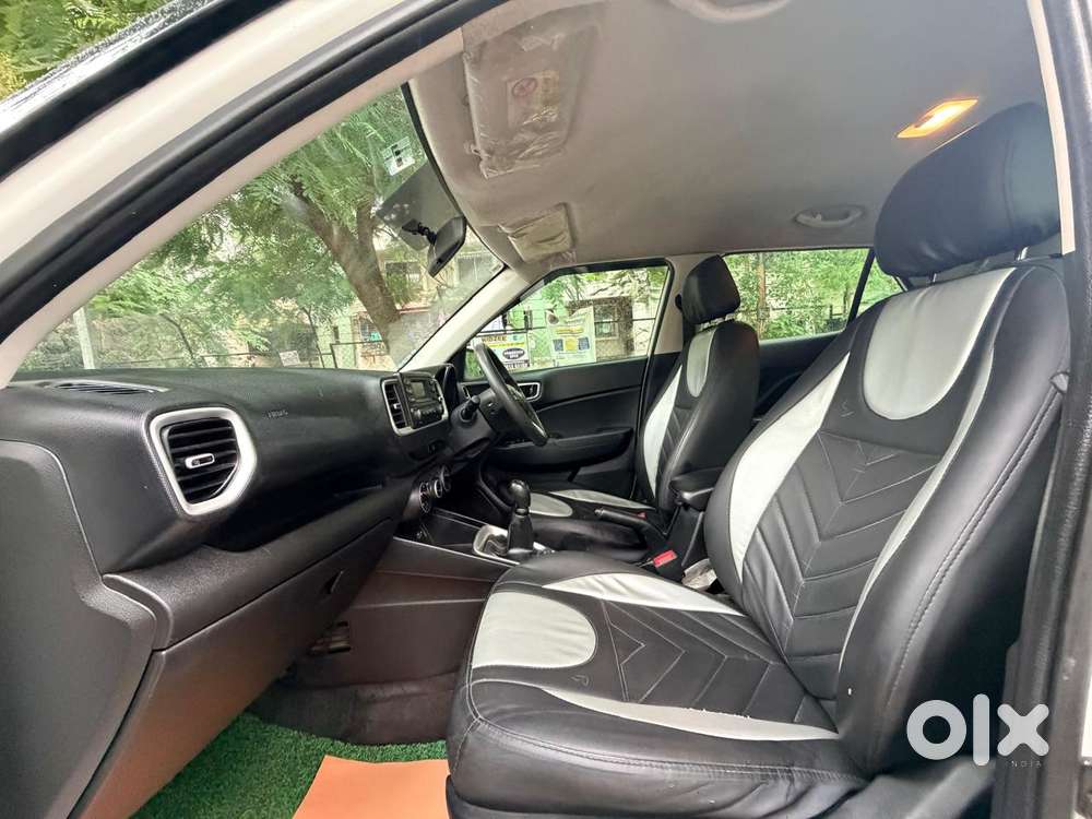 Hyundai Venue, 2022, Petrol