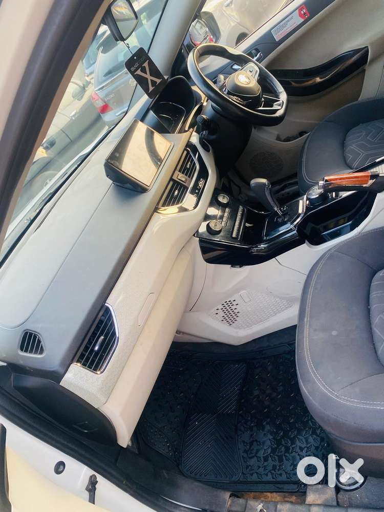 Tata Nexon Amt Xza Plus, 2023, Petrol