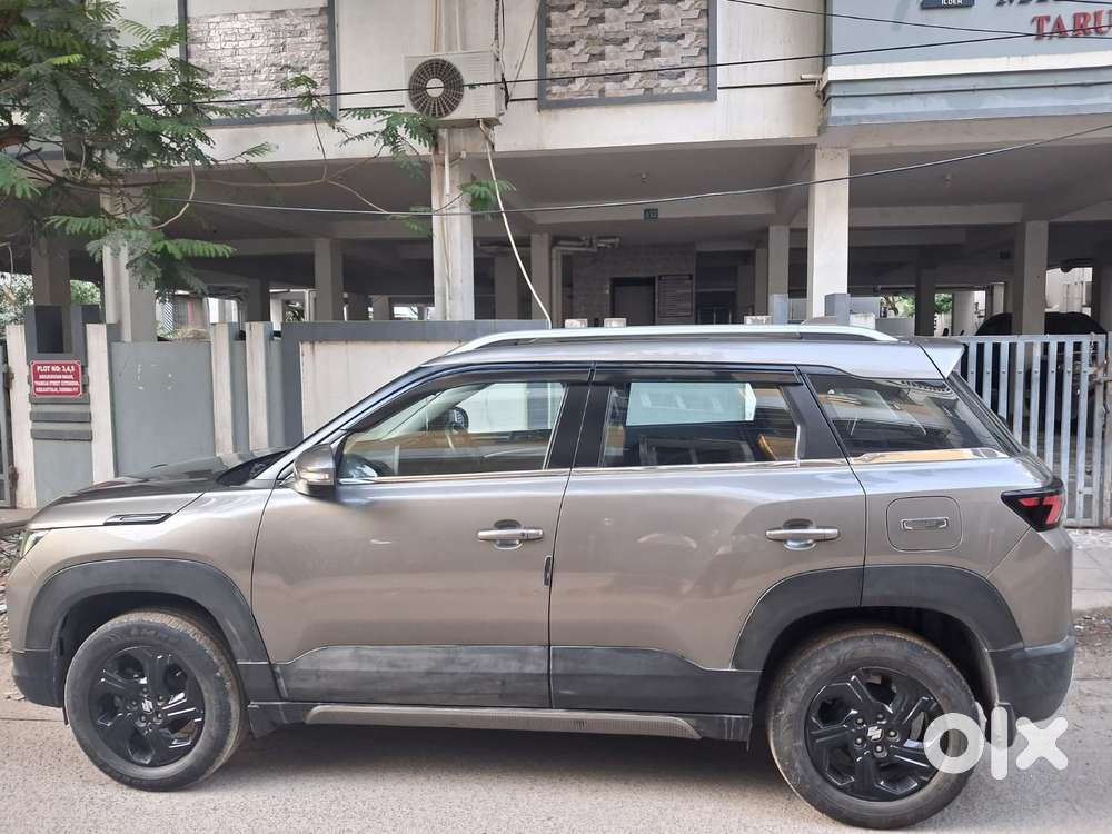 Maruti Suzuki Brezza Vxi At, 2023, Petrol