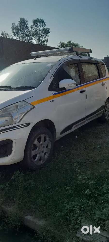 Maruti Suzuki Ertiga 1.4 Vxi 2017
