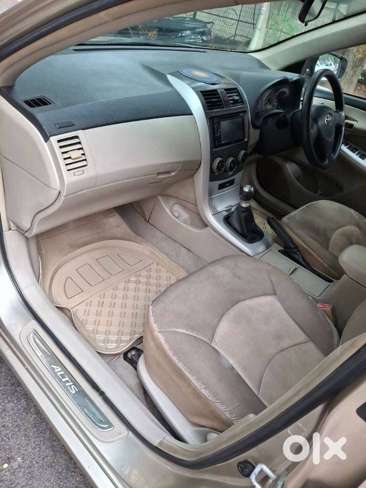 Toyota Corolla Altis, 2012, Petrol