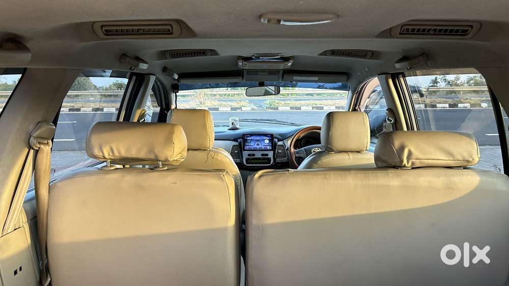 Toyota Innova 2012-2013 2.5 E Diesel Ms 7-seater, 2012, Diesel