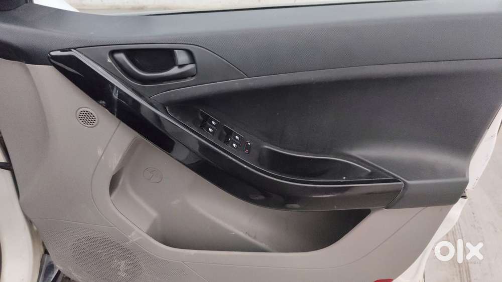 Tata Nexon 1.2 Revotron Xm, 2018, Petrol