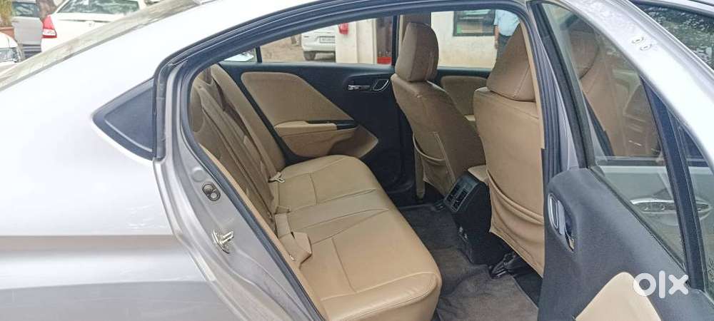 Honda City V Mt Exclusive, 2022, Petrol