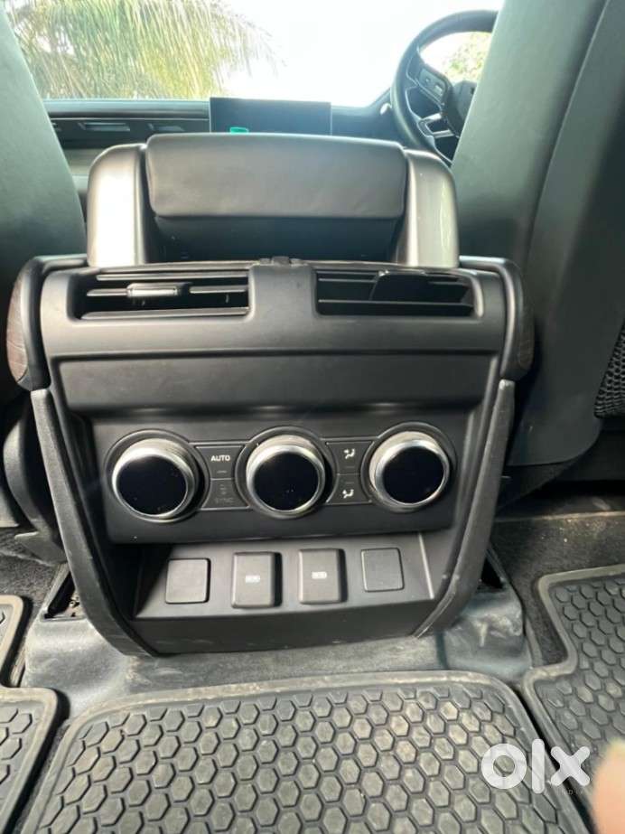 Land Rover Defender 3.0 L 130 Hse, 2023, Petrol