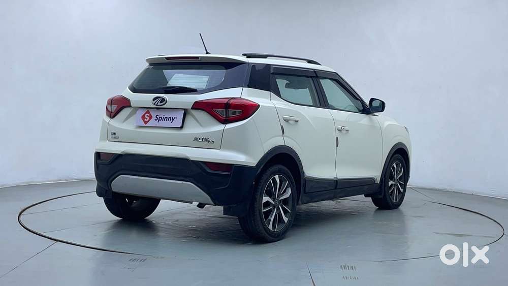 Mahindra Xuv300 1.2 W8 (o) Amt Petrol, 2021, Petrol