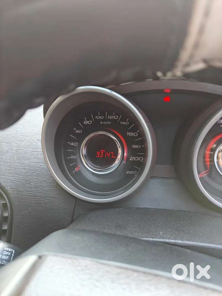Mahindra Xuv500 W8 – 2013 Model
Location: Jaipur
Driven: 93000 Km
Fuel