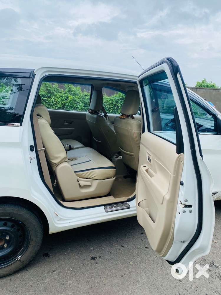 Maruti Suzuki Ertiga Vxi Abs Bs Iv, 2023, Petrol