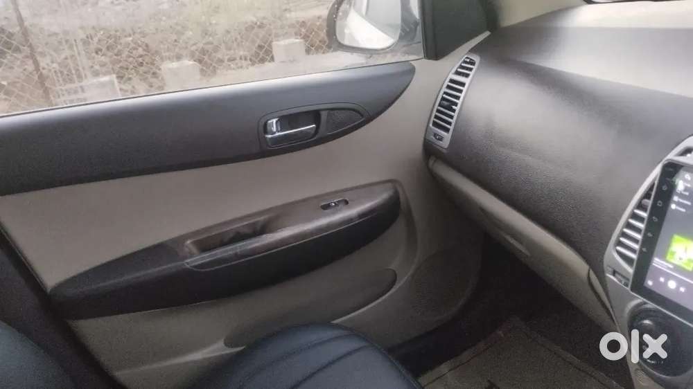 Hyundai I20 2010 Petrol 90000 Km Driven