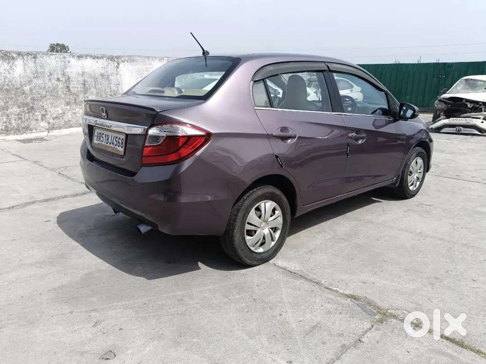 Honda Amaze 2016